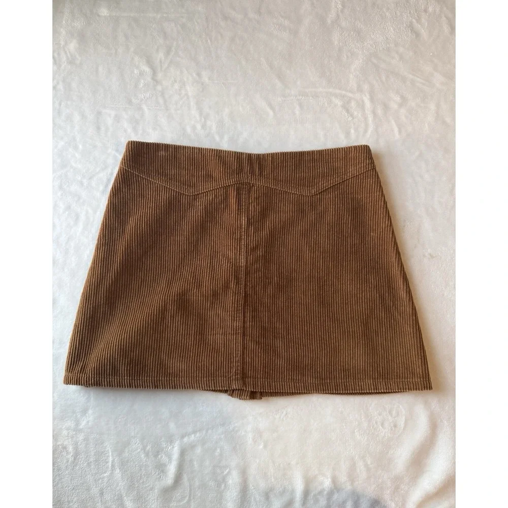 She + Sky Brown Corduroy Button-Front Pocket Mini‎ Skirt Women's Size M Preppy